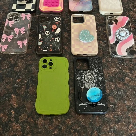 iPhone 13 Pro Max cases - Picture 5 of 5